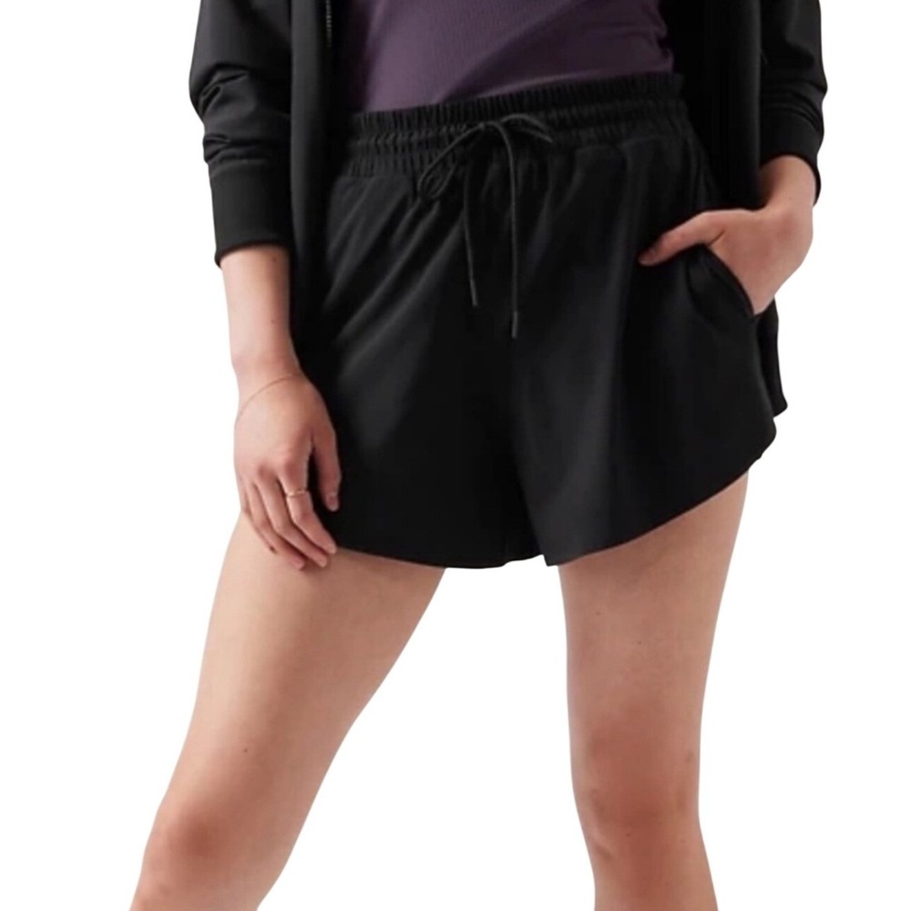 Athleta Crossroads Short Black Sz S Drawstring Athletic Activewear